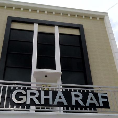 Grha Raf Homestay Makale Exterior foto